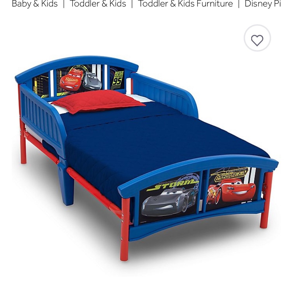 Toddler bed Disney